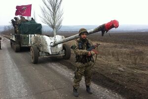 Контроль за отводом техники осуществляют представители СММ ОБСЕ