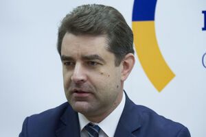 Евгений Перебийнис заявил, что доказательств отвода техники боевиками пока нет