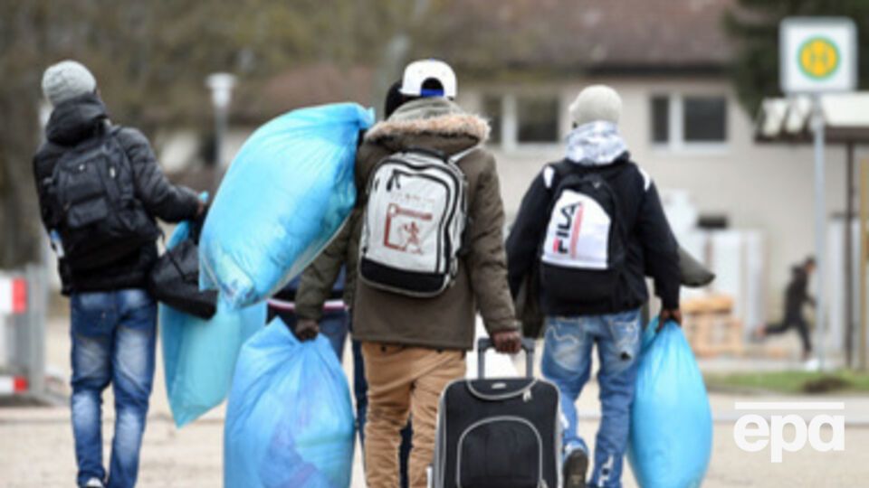 Польские службы не признают украинцев беженцами из-за того, что официально война в Украине не объявлена, а проходит только антитеррористическая операция