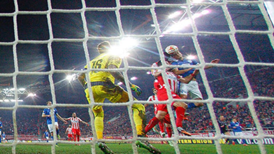 "Днепр" прошел в 1/8 финала Лиги Европы