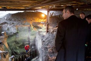 Кличко запретил строительство на месте археологической находки