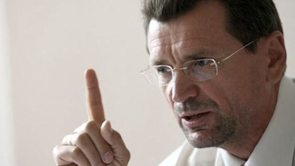 The government must provide people with jobs, thinks Sugonyako