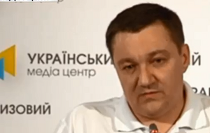 Тымчук: Террористы активно маскируют передвижение бронетехники и артиллерии