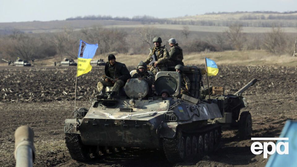 Полторак пообещал вернуть тяжелое вооружение на передовую, если боевики не будут выполнять условия соглашений