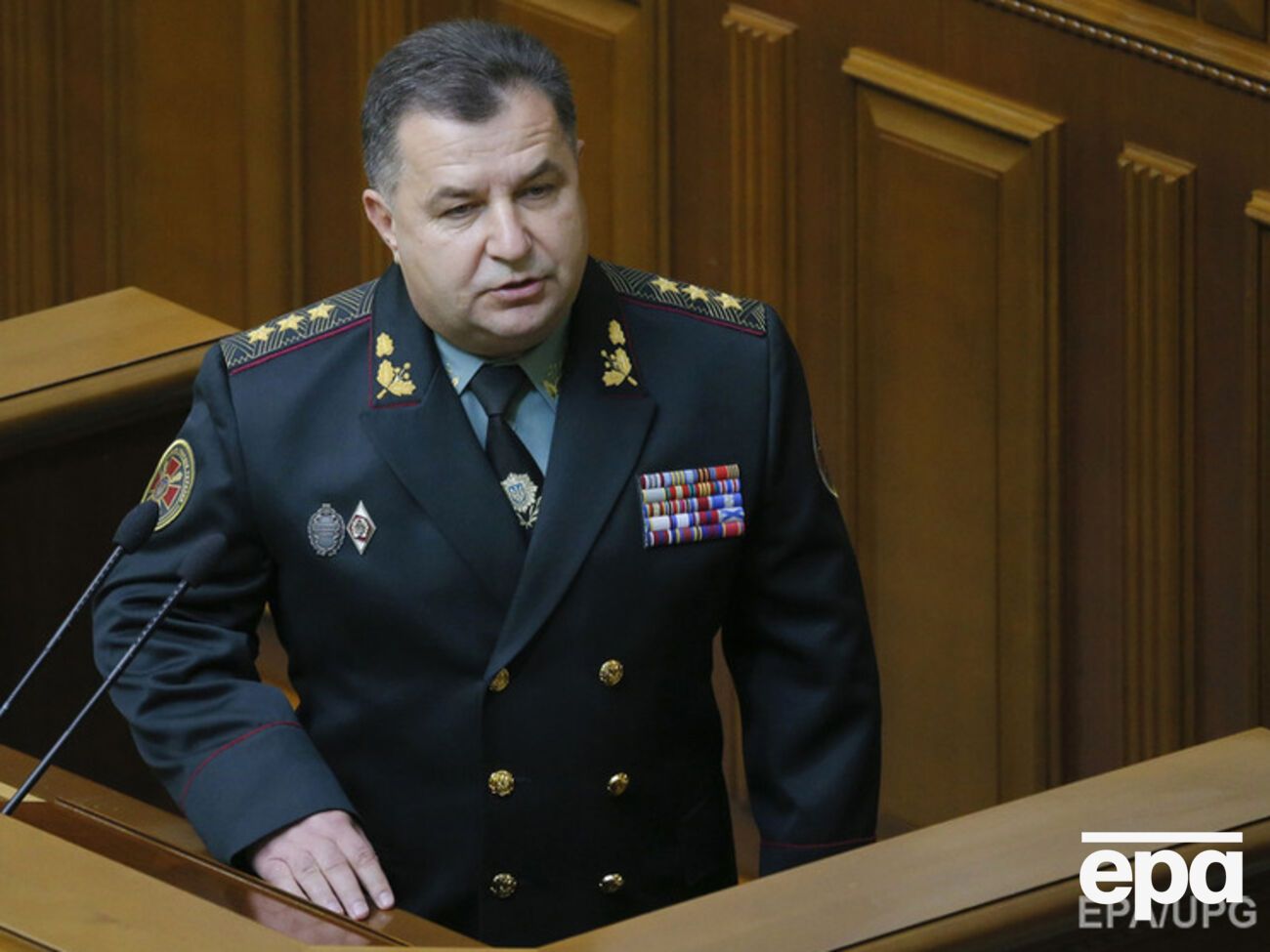 Полторак заверил, что военные готовы к защите Мариуполя