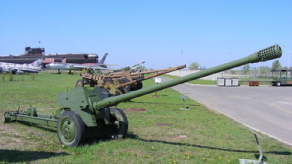 Противотанковая пушка МТ-12