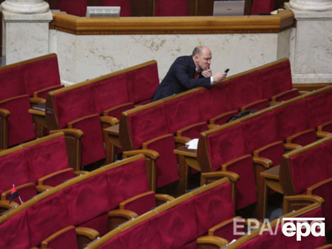 Заседание Рады продолжится в 12.30