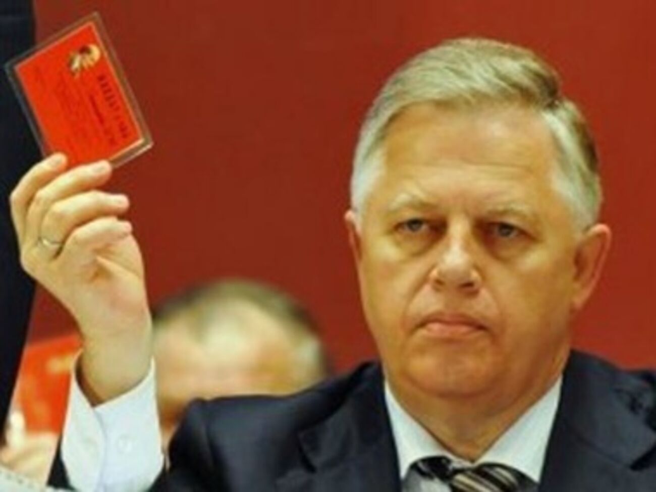 24 декабря Киевский апелляционный административный суд&nbsp;отменил&nbsp;решение о приостановлении производства по делу о запрете деятельности КПУ