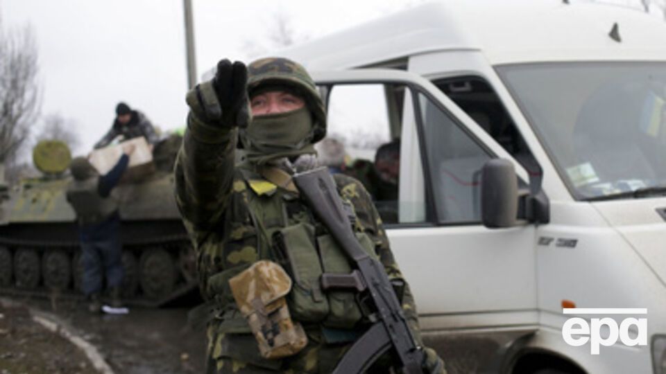 Тымчук: Ранее в районе Станицы Луганской террористы предприняли попытку прорвать оборону украинских войск при помощи комбинации массированного огня и активных действий небольших мобильных групп пехоты при поддержке бронетехники