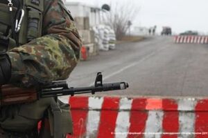 Госпогранслужба: Боевики обстреляли блокпост, где несут службу пограничники совместно с МВД и СБУ