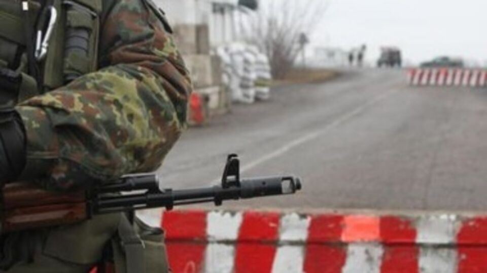 Госпогранслужба: Боевики обстреляли блокпост, где несут службу пограничники совместно с МВД и СБУ