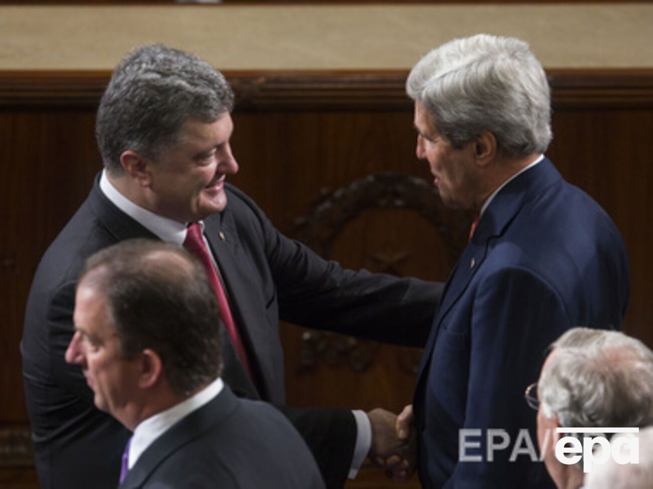 Порошенко и Керри сделают совместное обращение к прессе