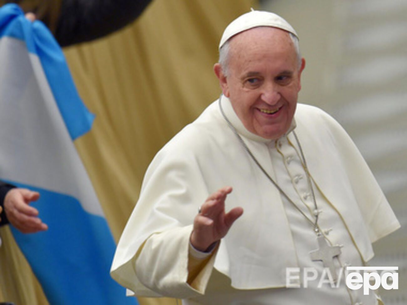 Франциск призвал стороны конфликта в Украине к переговорам