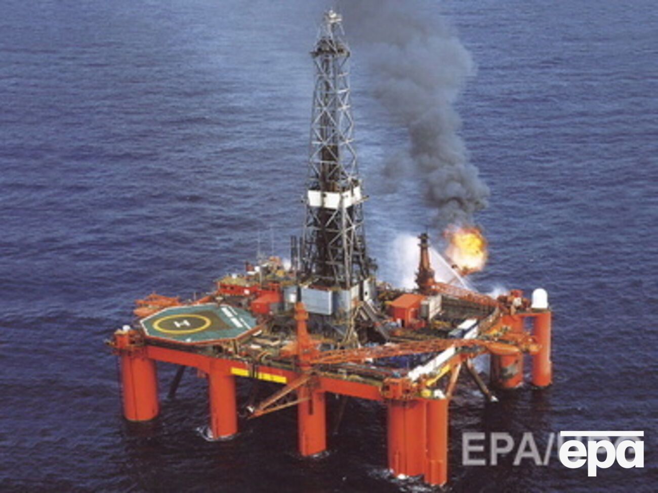 Цена на нефть колеблется то вверх, то вниз