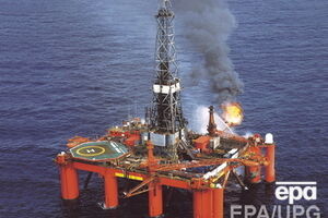 Цена на нефть колеблется то вверх, то вниз