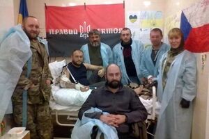 Белозерская: Ярош веселый и бодрый. Убежден, что вернется на фронт