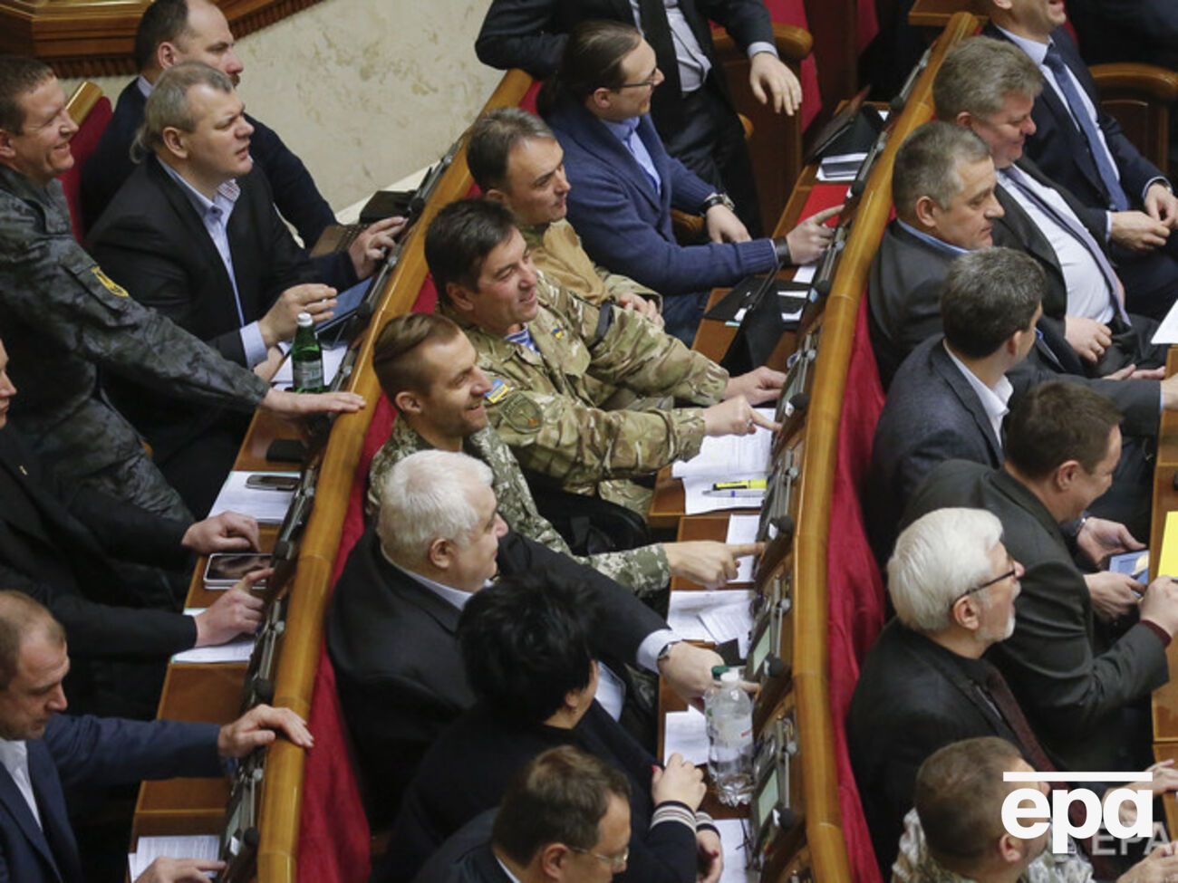 Рада усилила ответственность за преступления в арми