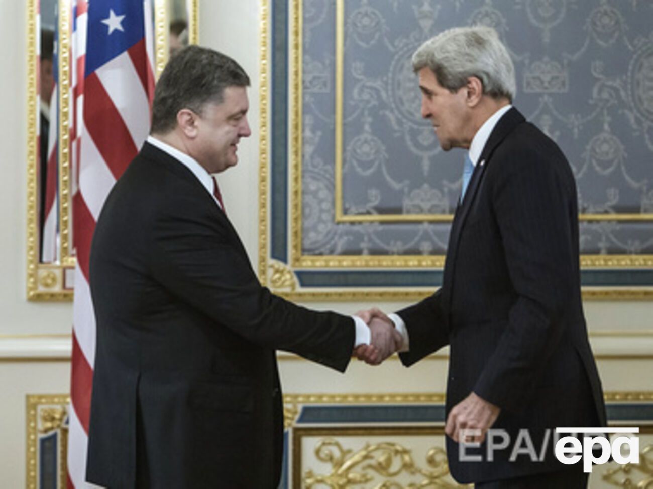 Порошенко напомнил о миссии МВФ после встречи с Джоном Керри