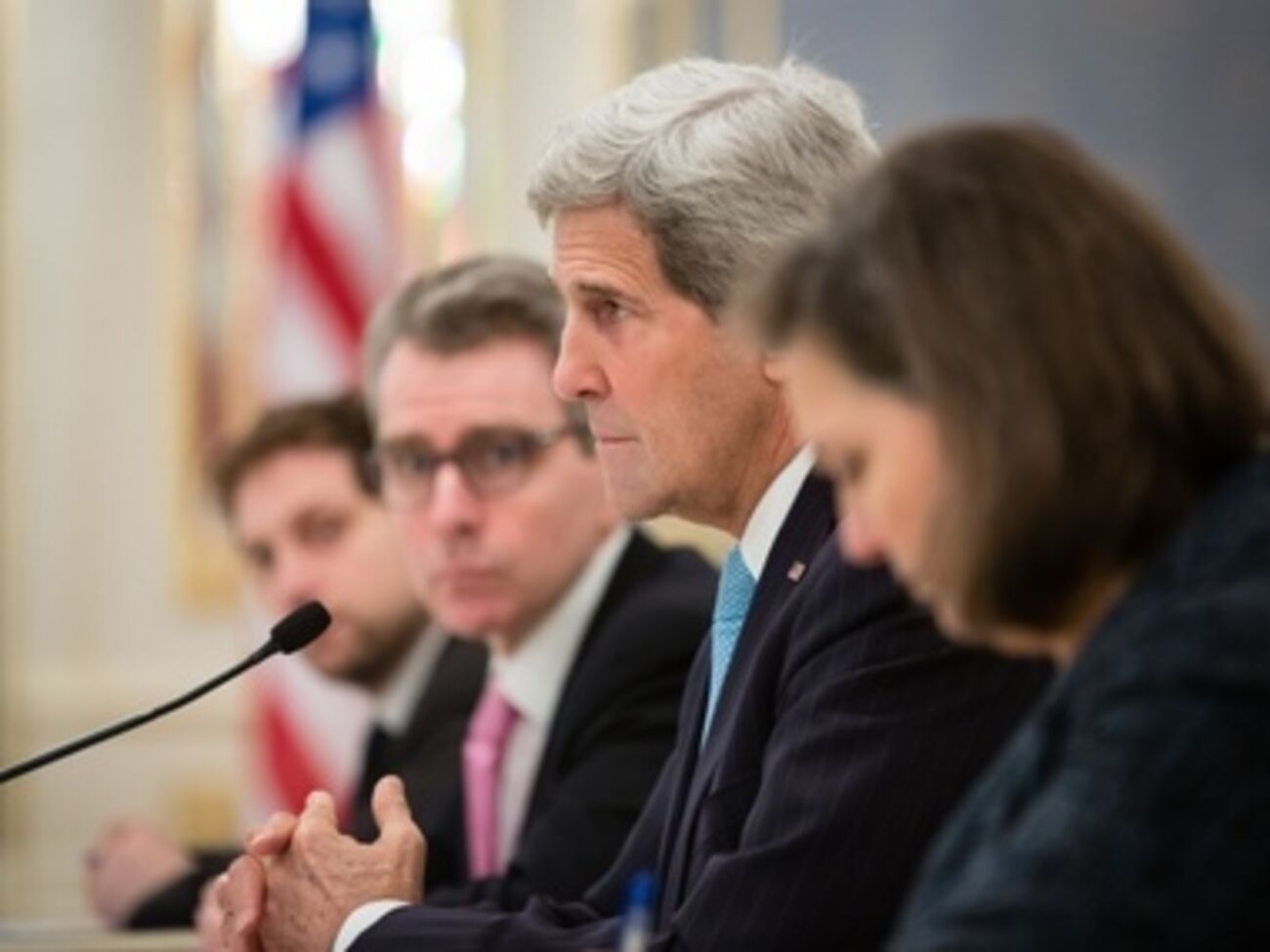 Керри призвал Россию выполнять Минские договоренности