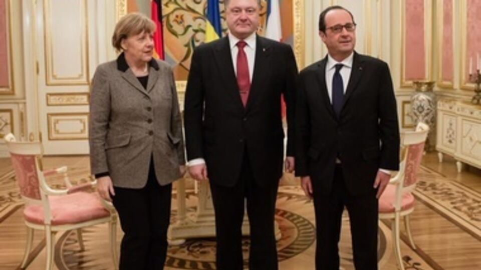 Меркель намерена покинуть Киев в 22.00