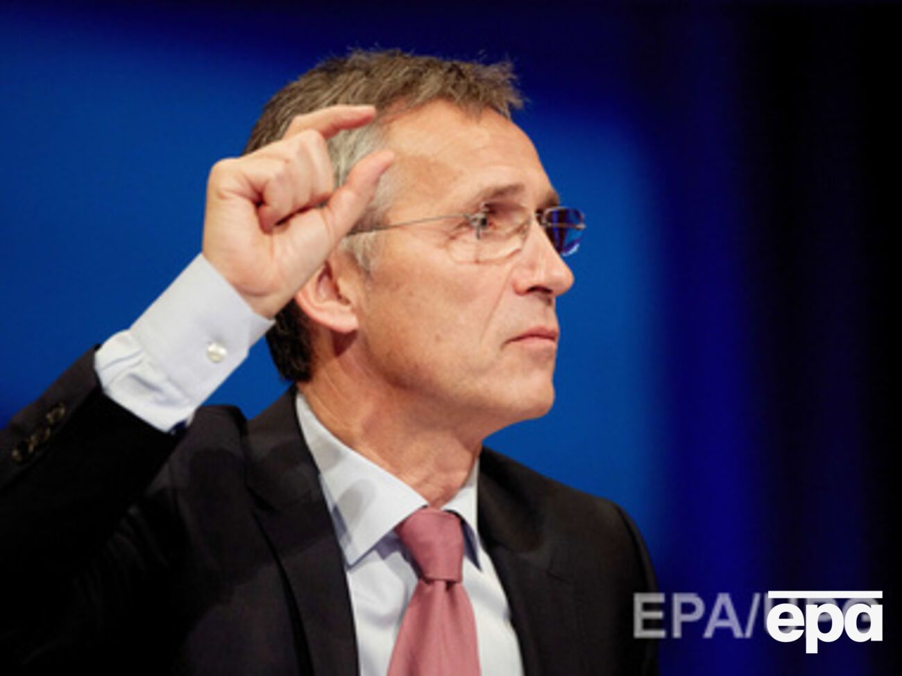 Силы быстрого реагирования будут состоять из одной сухопутной бригады, заявил Столтенберг