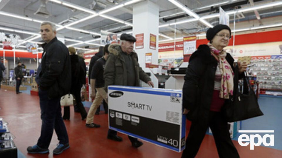 После смерти 81-летней пенсионерки российская полиция решила проверить охрану супермаркетов