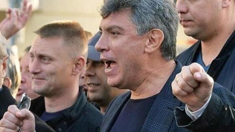 Nemtsov considers Putin to be inadequate, but leaves hope for agreement with him