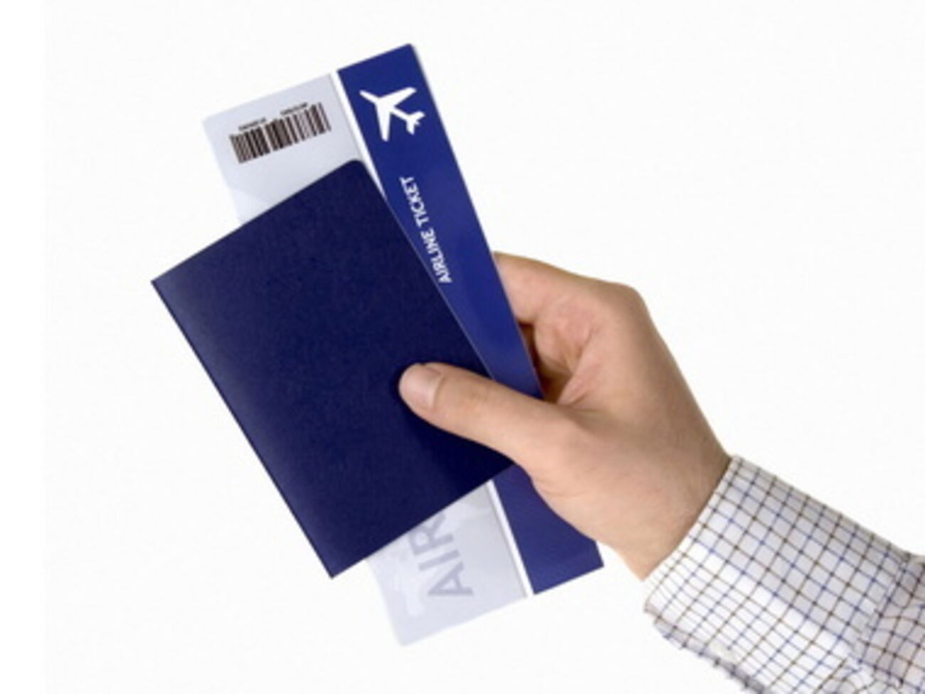 Курс системы IATA был привязан к курсу межбанка, который в свою очередь не мог значительно отличаться от индикативных показателей Нацбанка