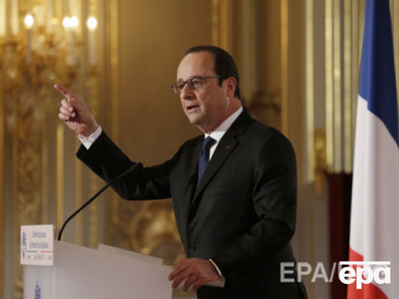 Олланд:&nbsp;Это в наших интересах, не только французско-немецких, но и общеевропейских... В интересах мира в Европе