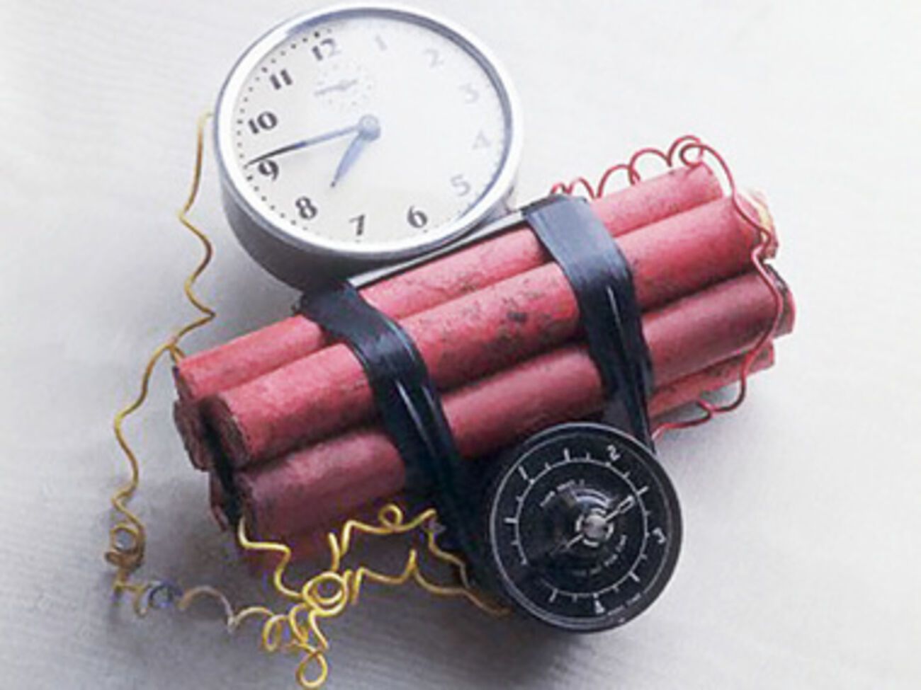 Взрывное устройство было установлено на железнодорожном полотне в районе Пересыпи