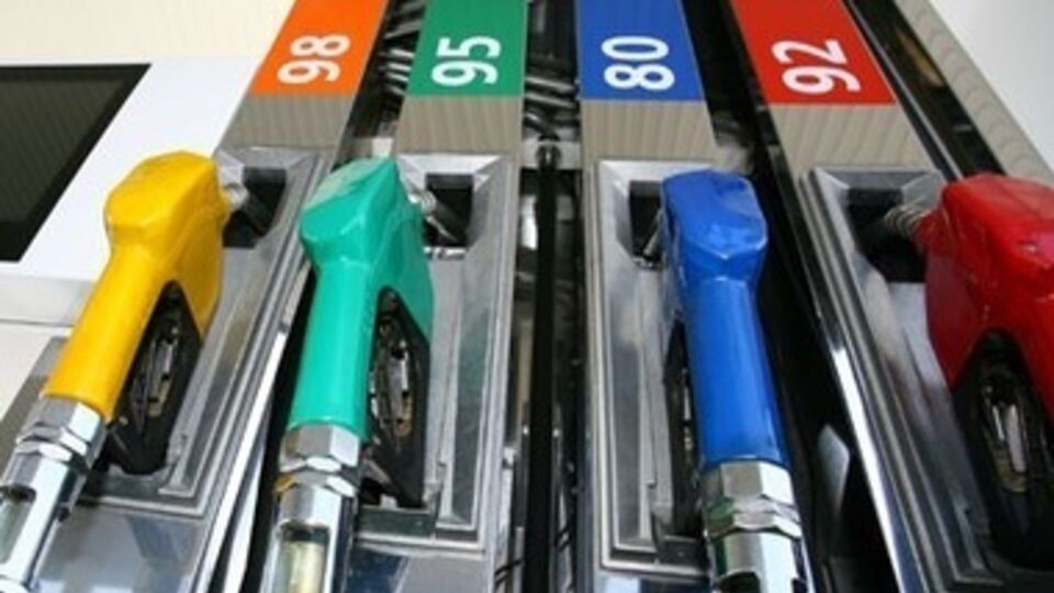 6 февраля Национальный банк Украины установил официальный курс гривны к доллару на уровне 23,1306 грн/$