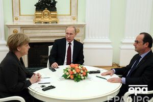 Лидеры трех государств прервались для фотосессии