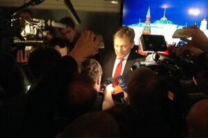 Дмитрий Песков заявил, что итоги переговоров в Киеве и в Москве будут подведены в "нормандском формате"