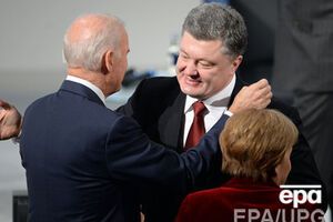 Порошенко: Нацеленный на урегулирование военного конфликта на Донбассе мирный план Меркель и Олланда может сработать
