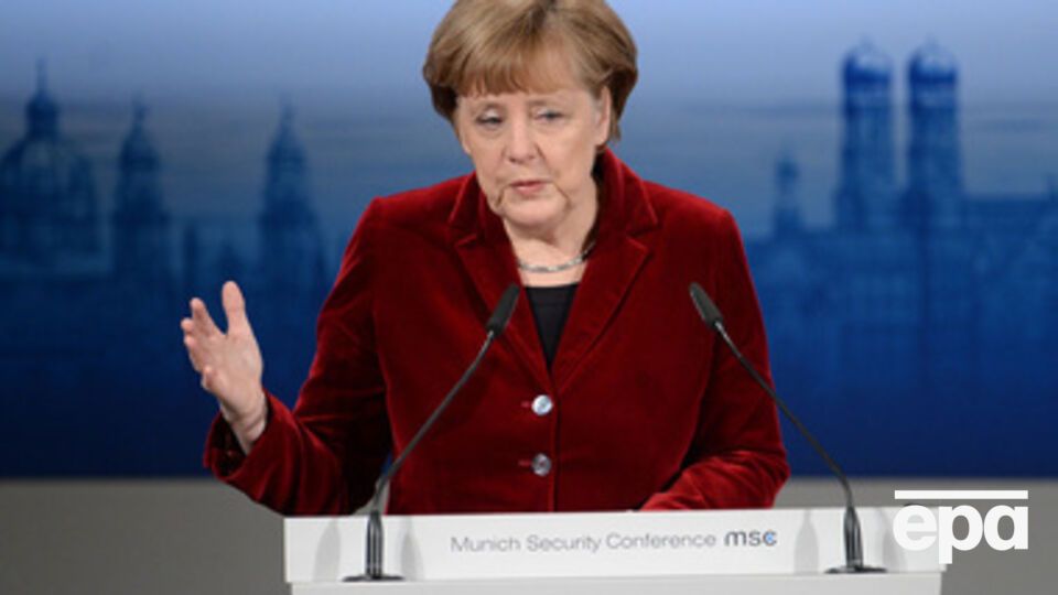 Меркель не уверена, что переговоры в Москве будут иметь успех