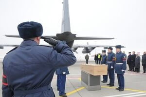 В Нидерланды отправили останки пассажиров рейса MH17