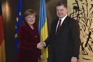 Порошенко провел встречу с Меркель