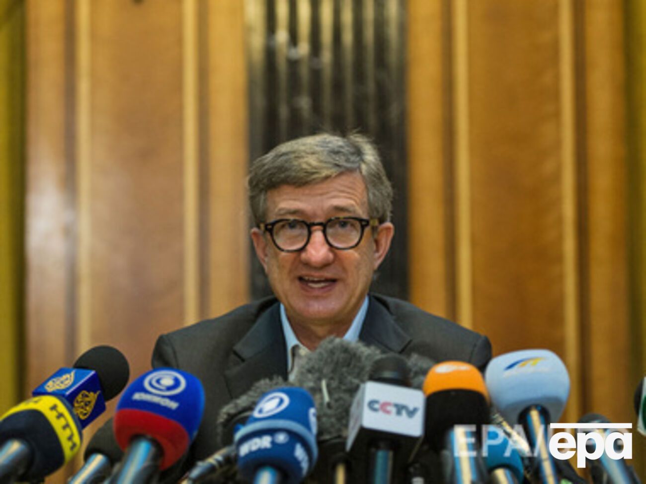 Тарута: Боевики на Донбассе выступают не от имени местного населения, а от себя лично и от тех вооруженных людей, которые захватили власть