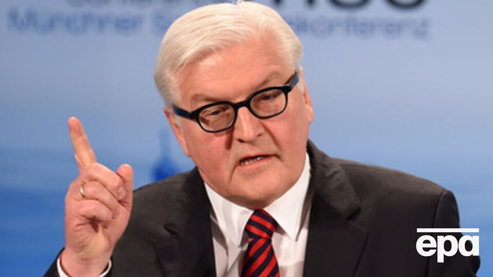 Штайнмайер: Россия должна продемонстрировать готовность к компромиссу