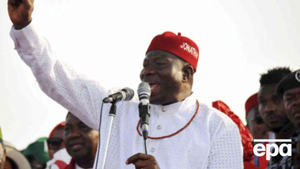 Правящая партия страны приветствовала отсрочку выборов