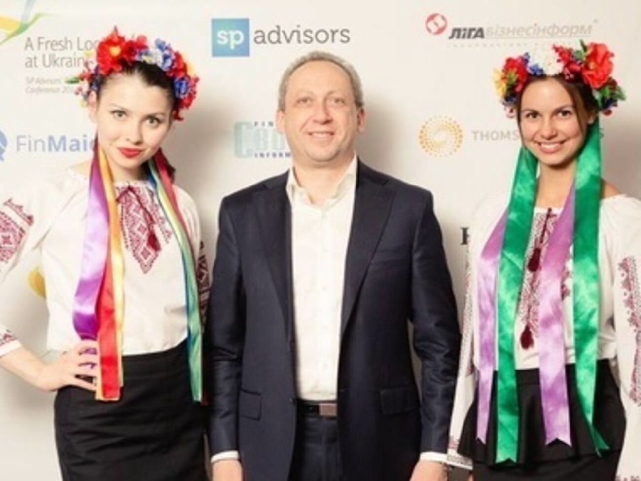 Рабинович:&nbsp;Российский народ задает вопрос: "Путин разрешил крымчанам кредитов не отдавать. Как так?"