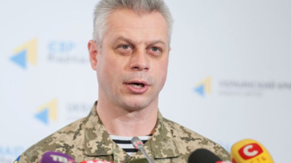 Лысенко: Боевики открывали огонь 111 раз, обстреляли почти 40 населенных пунктов
