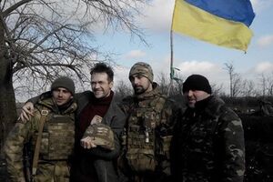 Актер Анатолий Пашинин и украинские бойцы