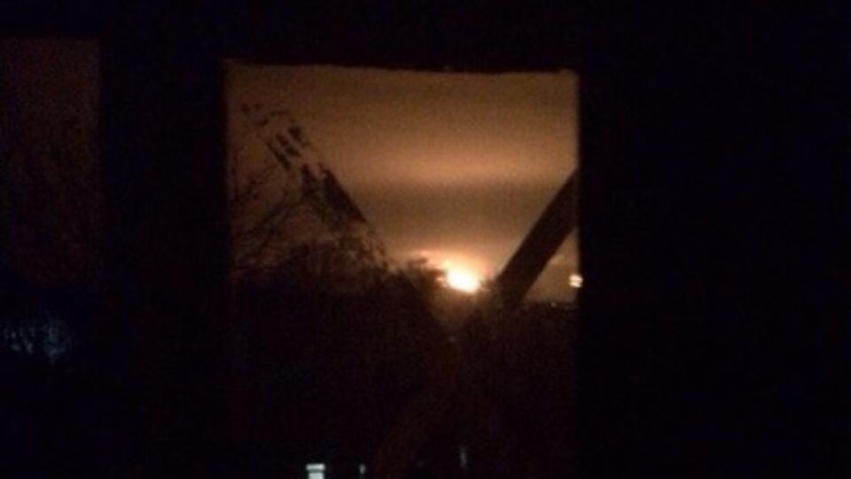 Зарево от взрыва в Донецке