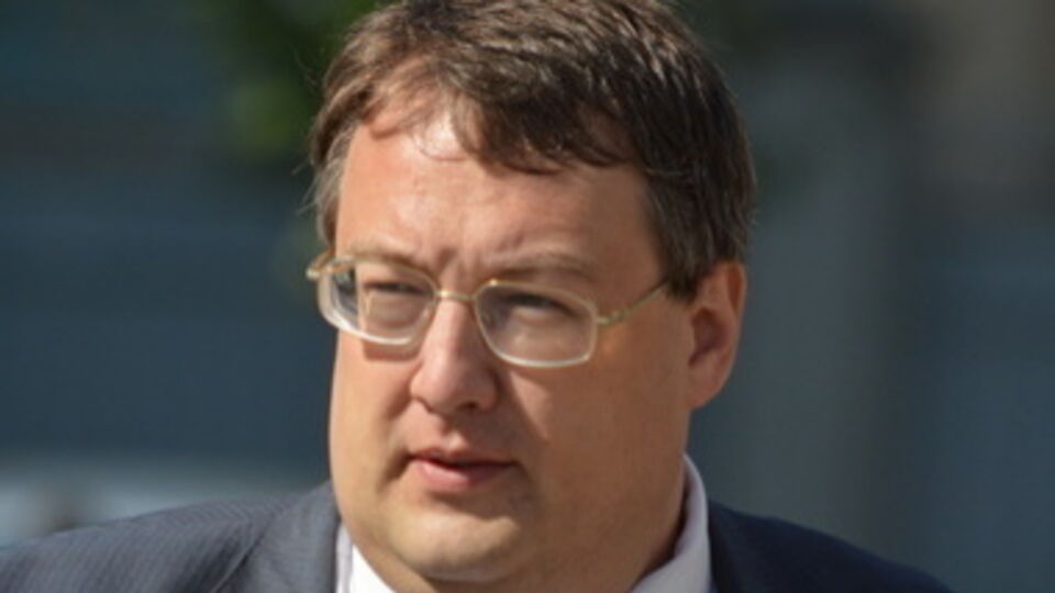 Инцидент произошел из-за того, что судья не отреагировал на сигнал инспектора с требованием об остановке