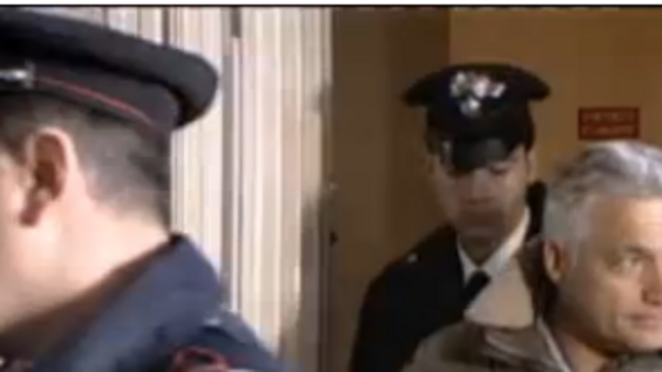 Арестованным предъявлены обвинения в членстве в преступной группировке и вымогательстве