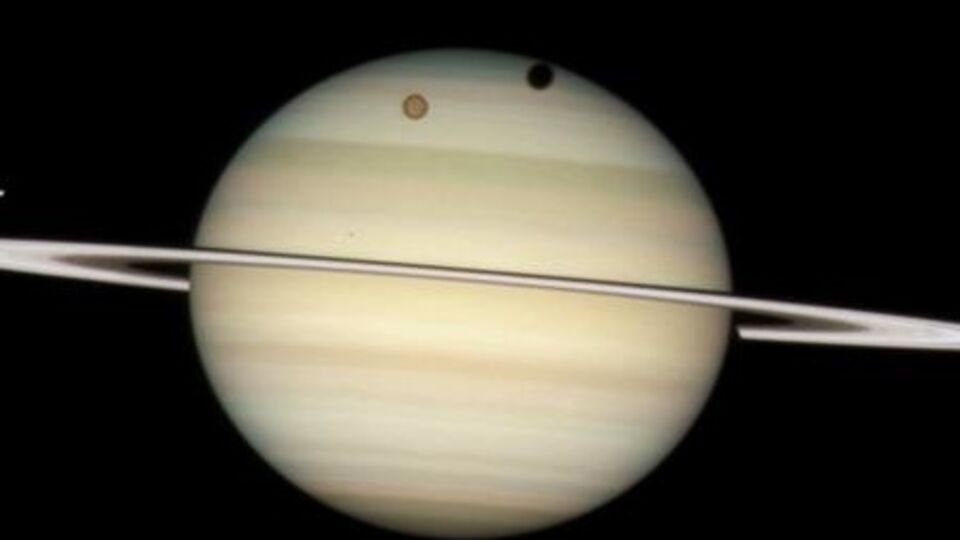 Диаметр главного зеркала телескопа Hubble — 2,4 м