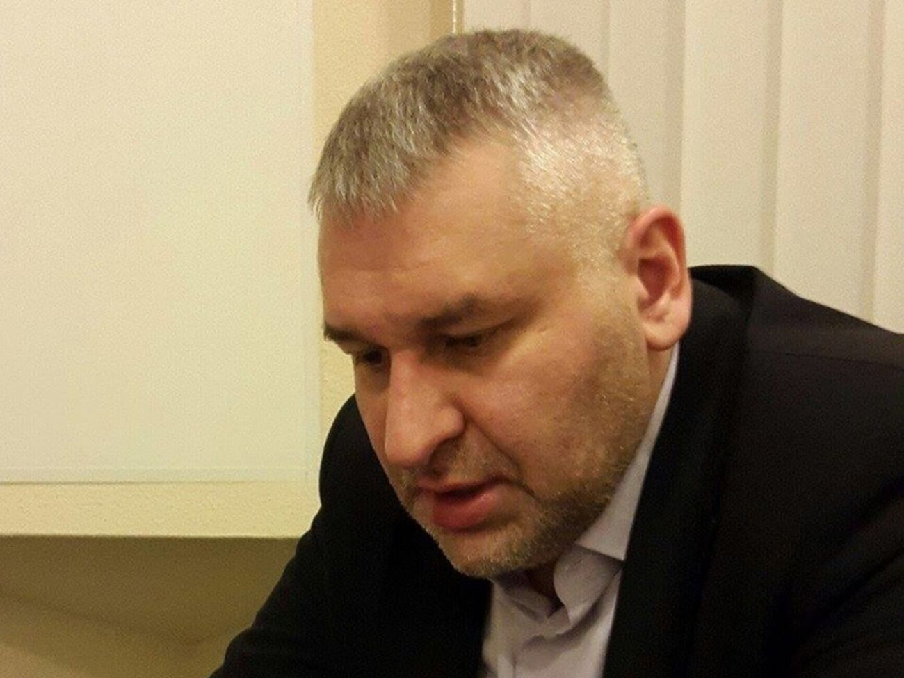 Марк Фейгин сообщил, что организм Надежды Савченко не принимает жирный куриный бульон