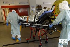 Местные власти проводят расследование, чтобы узнать, как женщина могла заразиться вирусом