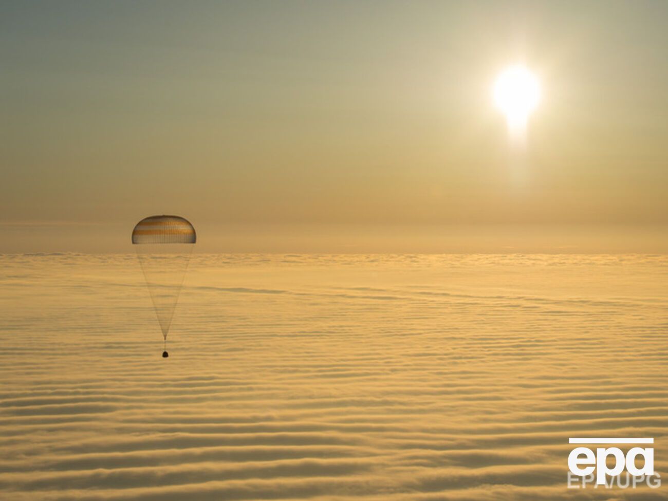 Капсула приземлилась в степи Казахстана